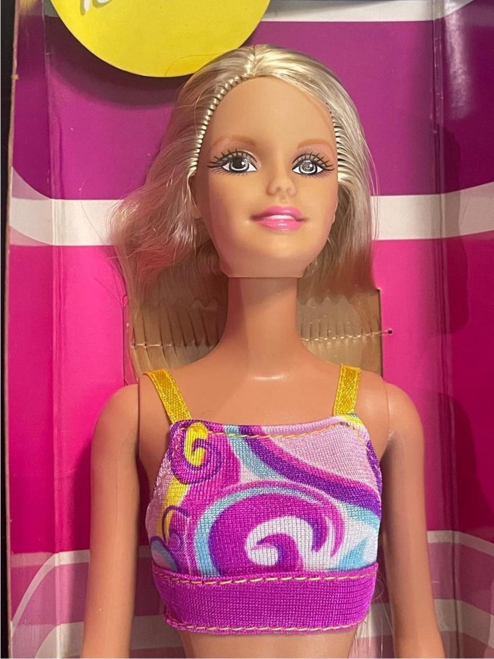 Barbie Rio de Janeiro 2002 - Picture 5 of 6
